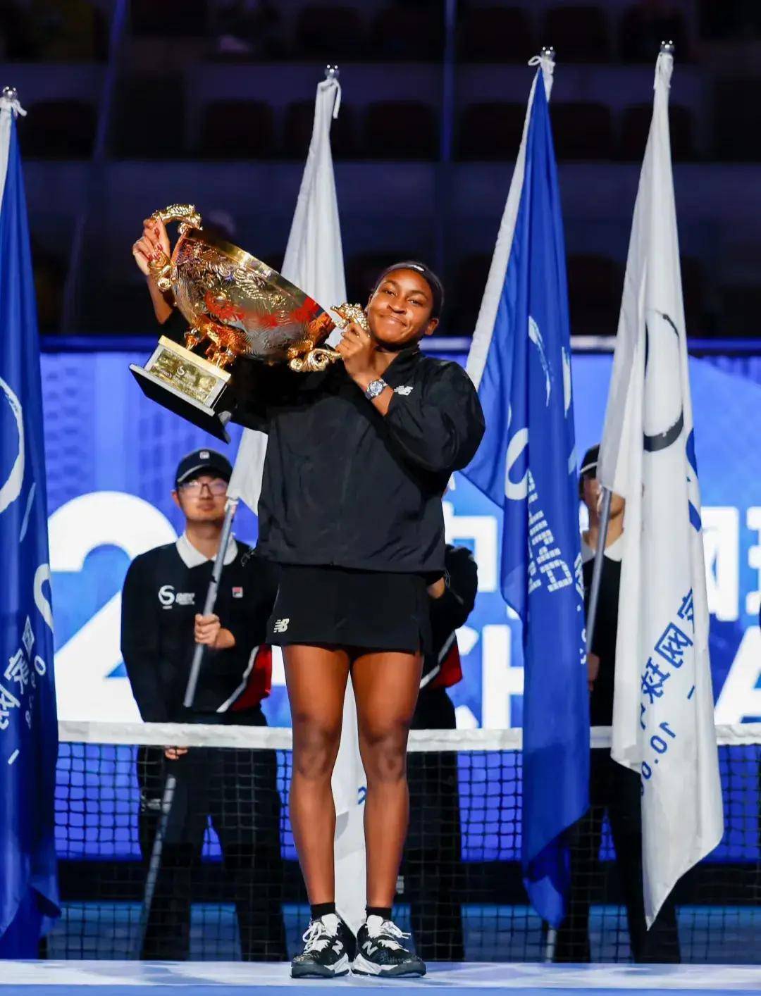 越来越多的 越来越多的